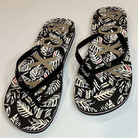 Roxy | Flip Flop Sandals - Picture 6 of 9